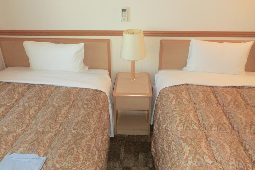 Toyoko Inn Kanazawa Kenrokuen Korimbo Экстерьер фото
